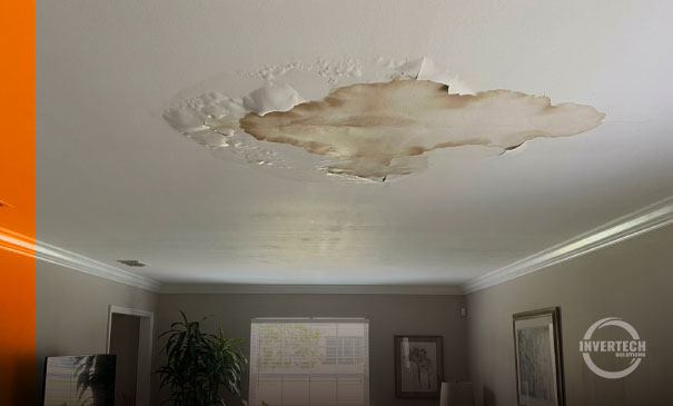 Water stain on ceiling from pipe leak, plumbing repair Broward County